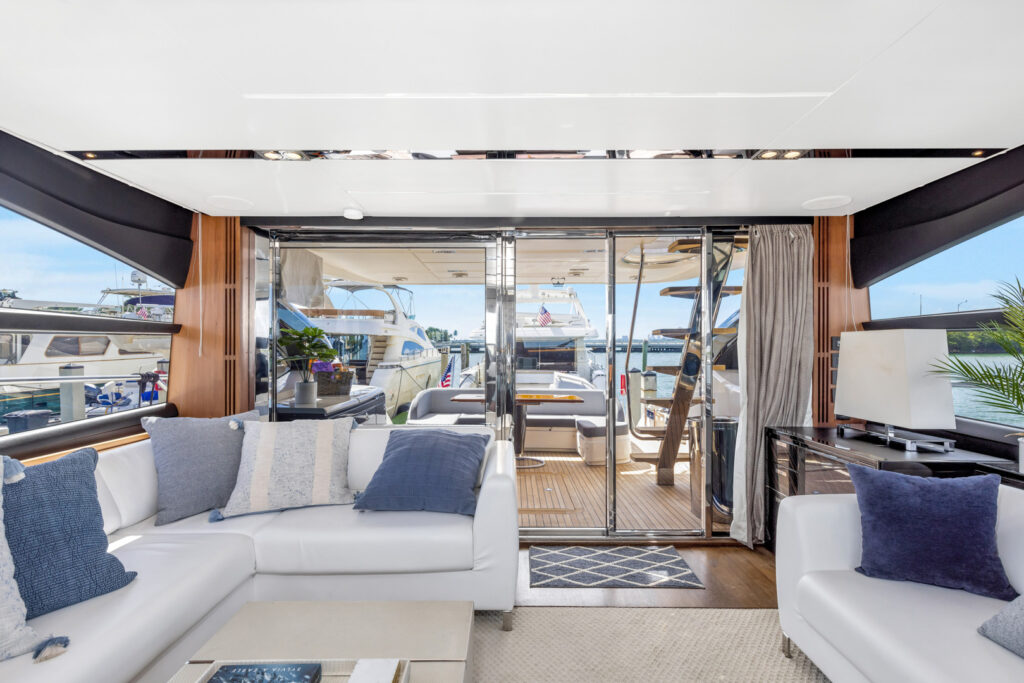 %Miami Yacht Rentals%