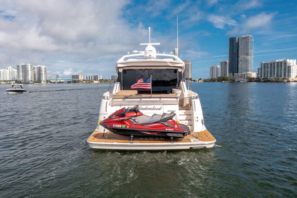 %MAlquiler de yates en Miami%