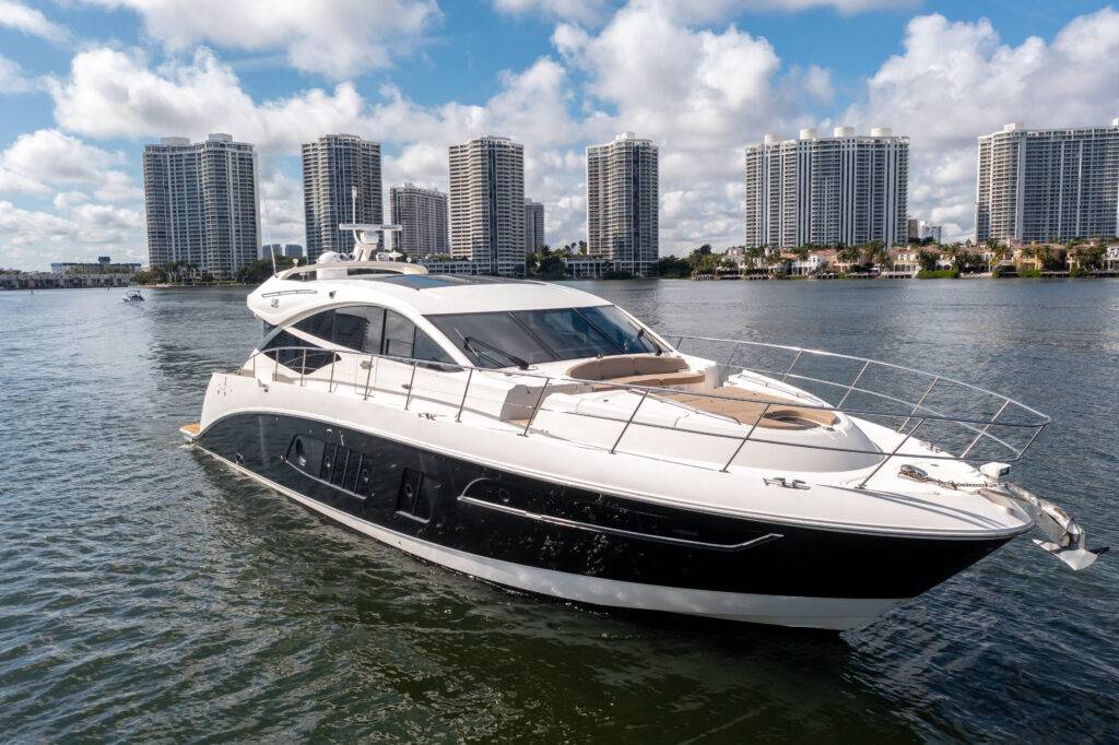 %MAlquiler de yates en Miami%