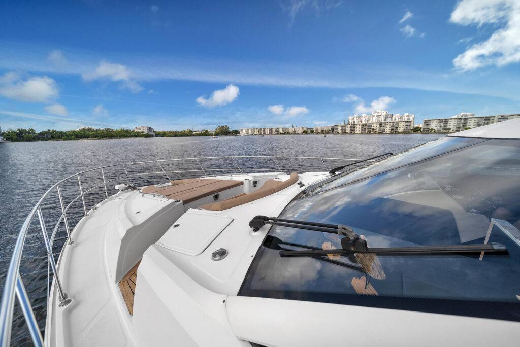 %MAlquiler de yates en Miami%