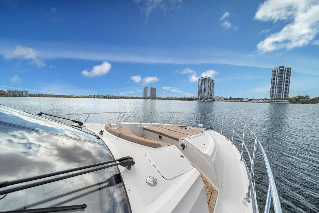 %MAlquiler de yates en Miami%