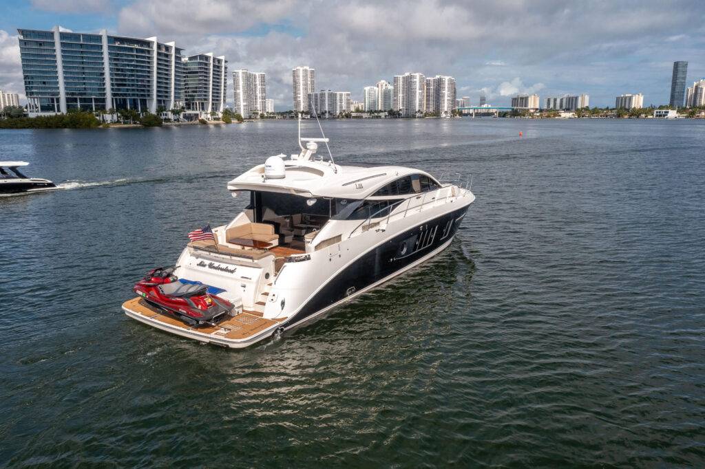 %MAlquiler de yates en Miami%