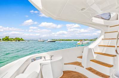 %MAlquiler de yates en Miami%