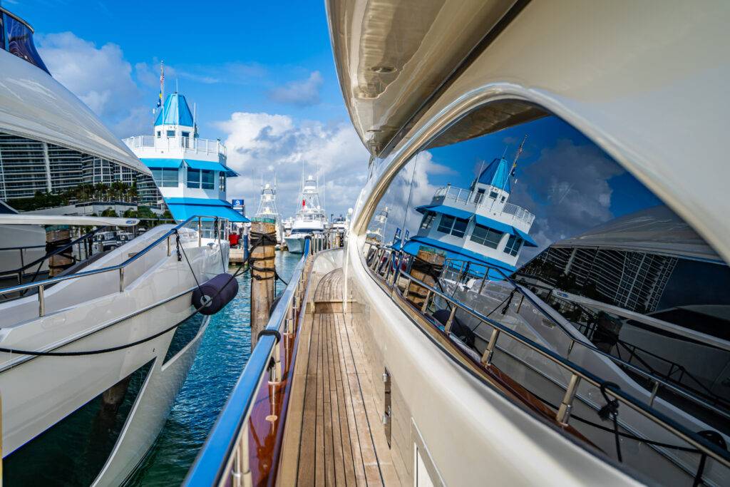 %Miami Yacht Rentals%