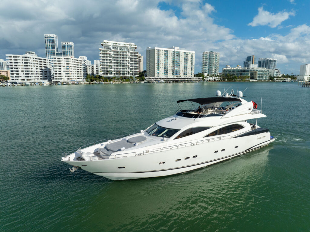 %MAlquiler de yates en Miami%
