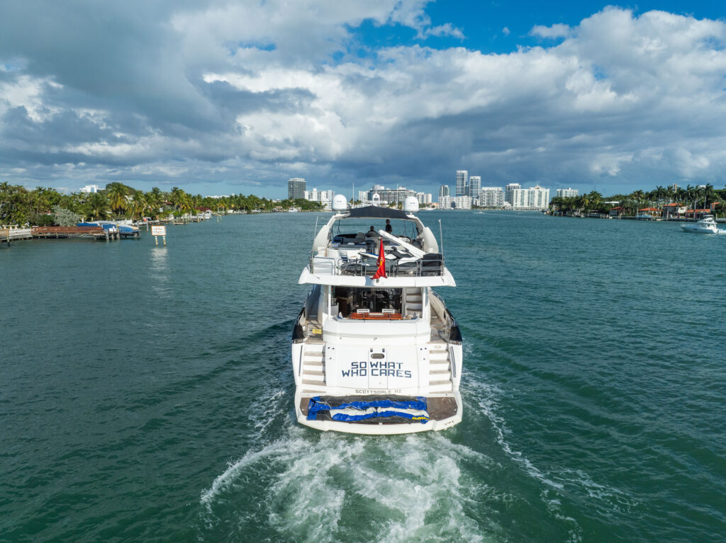 %MAlquiler de yates en Miami%