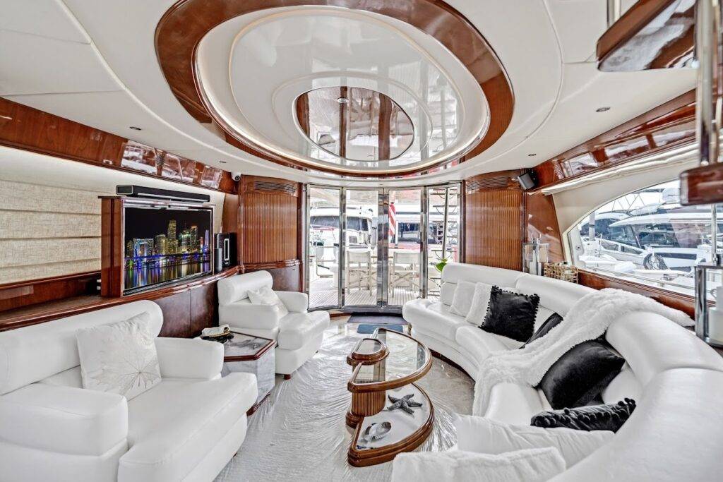 %Miami Yacht Rentals%