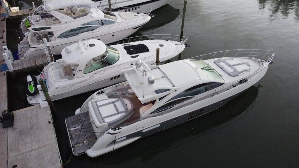 72ft Azimut “Modern Day Drifter” Alquiler de Yates de Lujo | North Miami 🌴 4 %MAlquiler de yates en Miami%