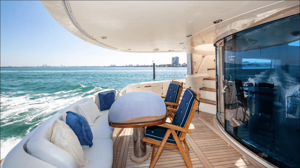 %MAlquiler de yates en Miami%
