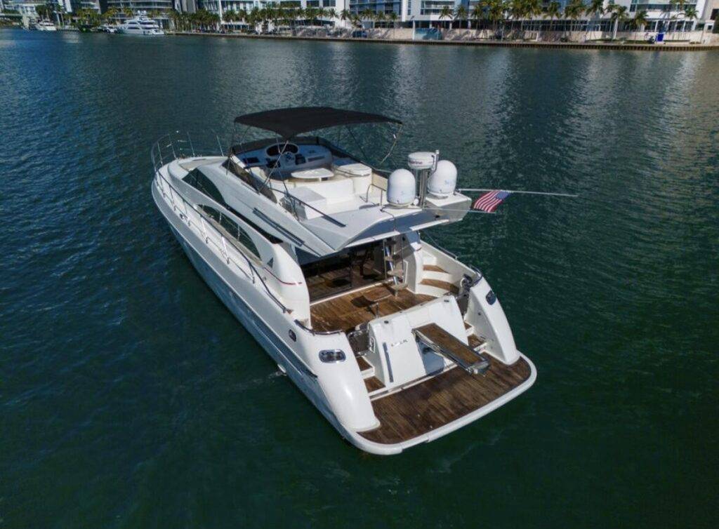 %MAlquiler de yates en Miami%