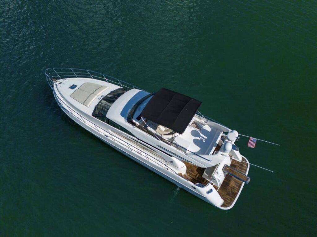 %MAlquiler de yates en Miami%