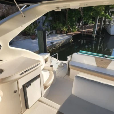 %MAlquiler de yates en Miami%