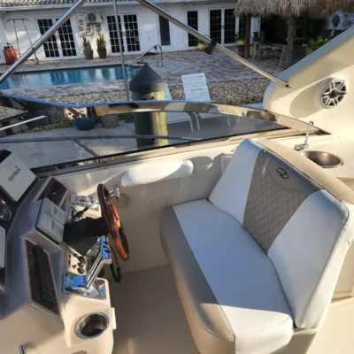 %MAlquiler de yates en Miami%