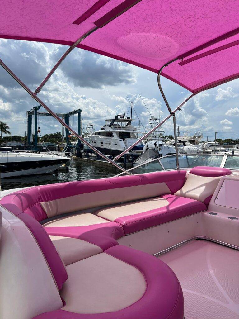 50ft Pink Maxum Miami Yacht Rental | Hello Kitty from $900 1 %Miami Yacht Rentals%