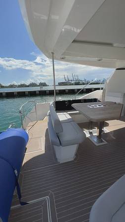 60ft Leopard “Archipelago 2” Alquiler de Yates de Lujo | Miami Beach Marina 🏝️ 9 %MAlquiler de yates en Miami%