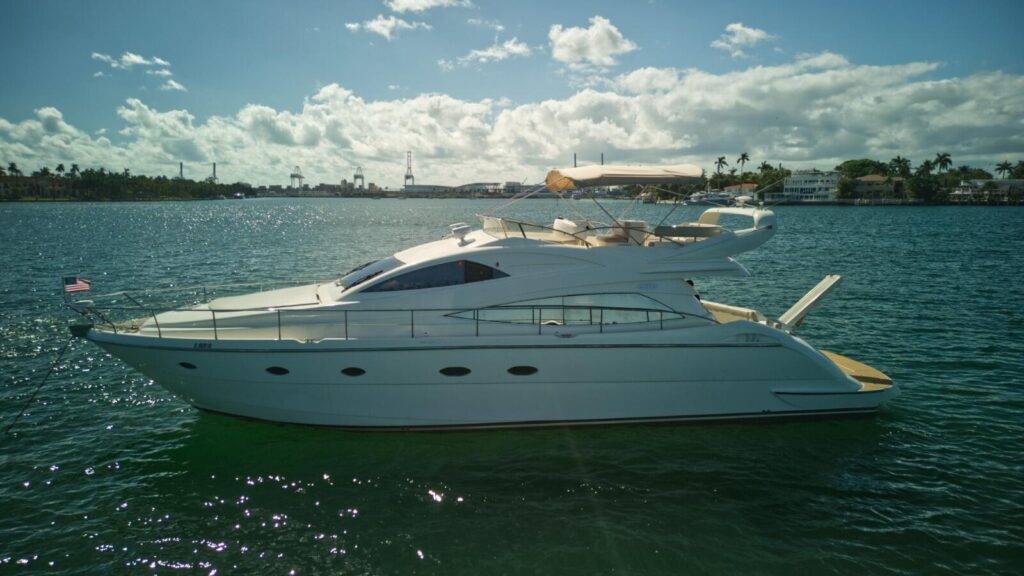 %Miami Yacht Rentals%