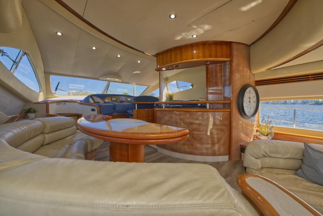 60ft Aicon "ANTARES" - Alquiler de Yates de Lujo | 1800-1808 NW 24th Ave Miami 40 %MAlquiler de yates en Miami%