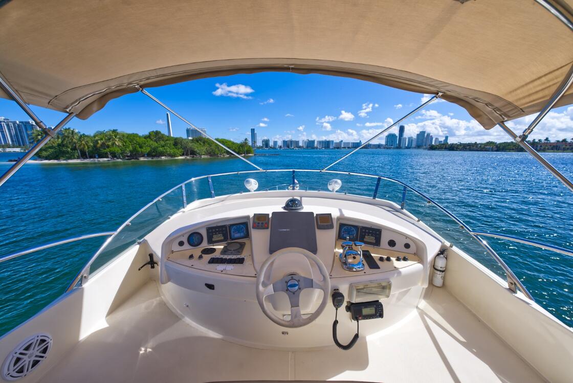 60ft Aicon "ANTARES" - Alquiler de Yates de Lujo | 1800-1808 NW 24th Ave Miami 43 %MAlquiler de yates en Miami%