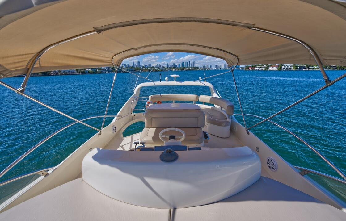 60ft Aicon "ANTARES" - Alquiler de Yates de Lujo | 1800-1808 NW 24th Ave Miami 46 %MAlquiler de yates en Miami%