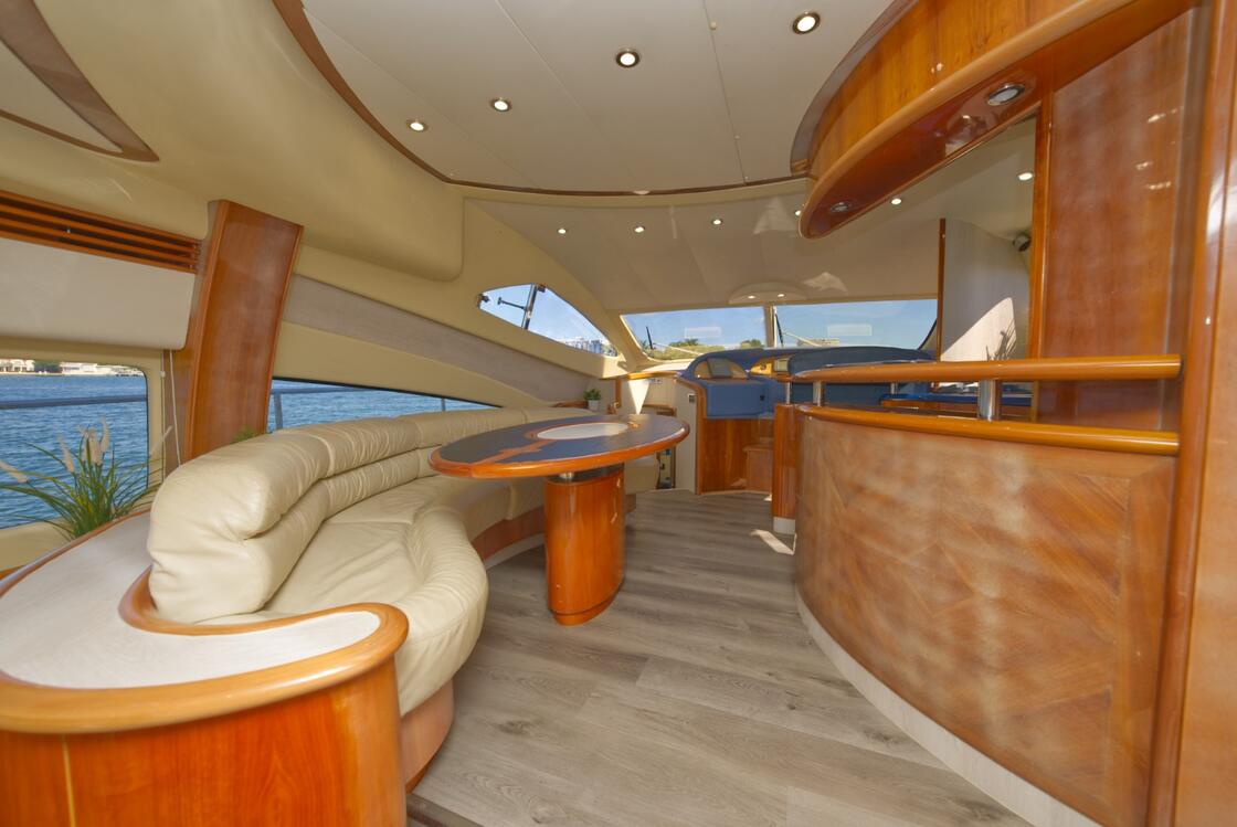 60ft Aicon "ANTARES" - Alquiler de Yates de Lujo | 1800-1808 NW 24th Ave Miami 51 %MAlquiler de yates en Miami%