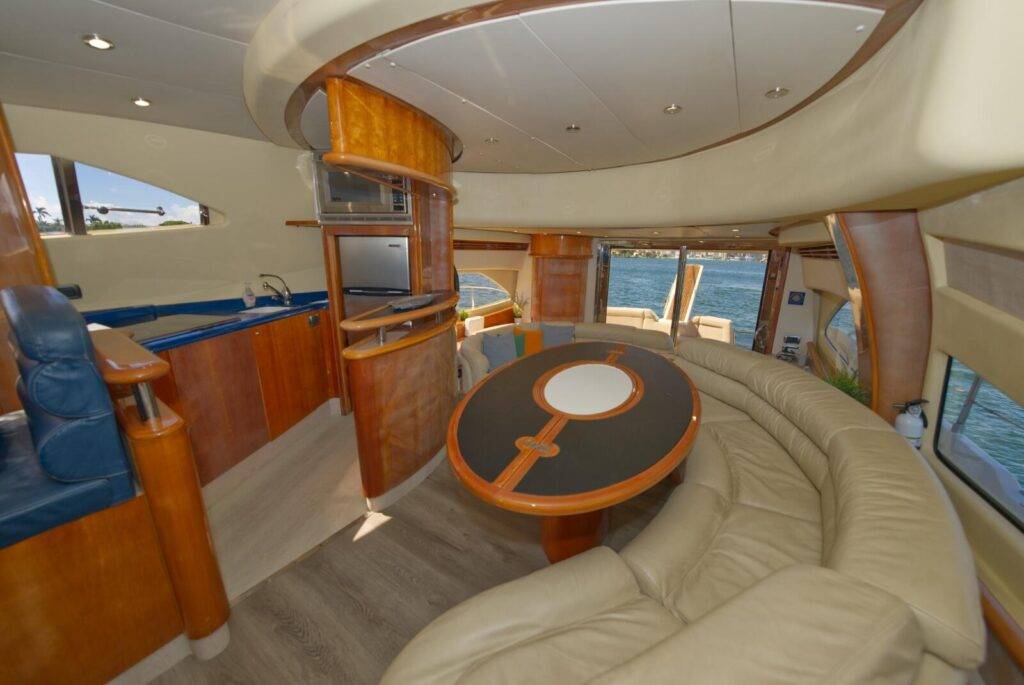 %Miami Yacht Rentals%