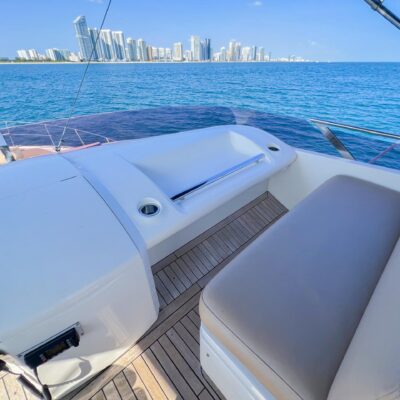 %MAlquiler de yates en Miami%