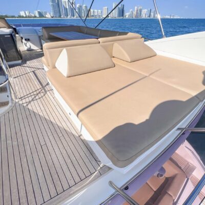 %MAlquiler de yates en Miami%