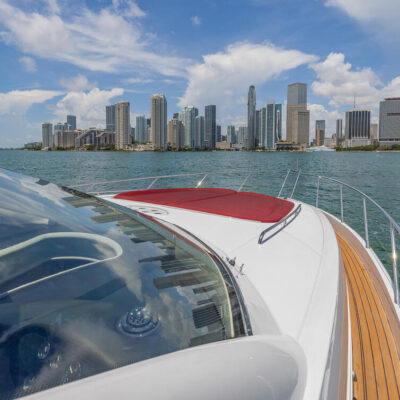 %MAlquiler de yates en Miami%