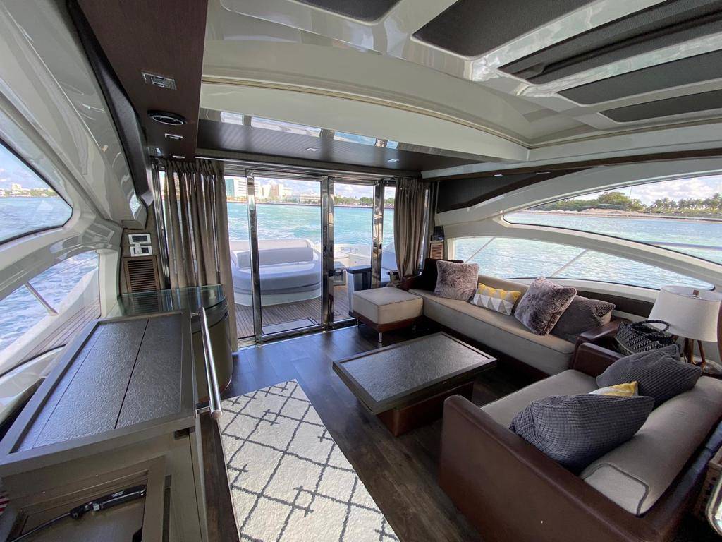 %Miami Yacht Rentals%