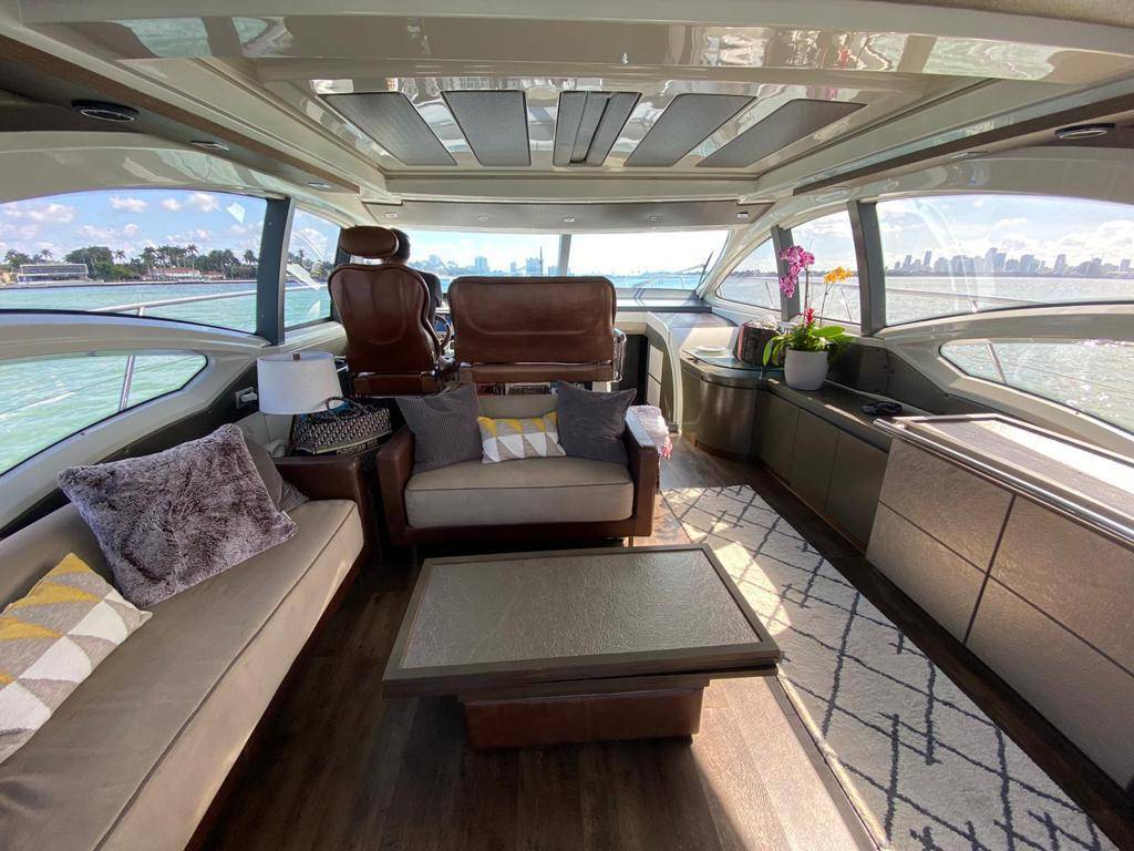 %Miami Yacht Rentals%
