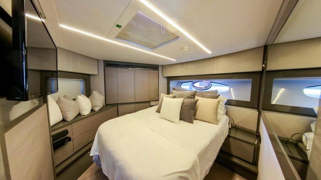 %Miami Yacht Rentals%