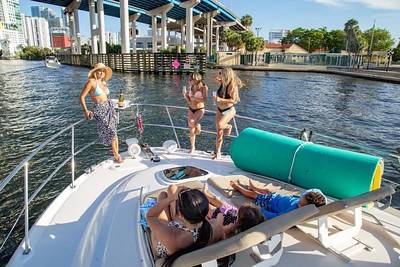 %Miami Yacht Rentals%