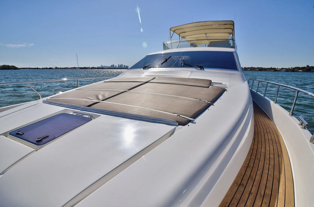 75ft Ferretti "Lumar" – Luxury Yacht Charter Experience | Miami River 28 %Miami Yacht Rentals%