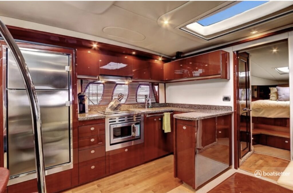 50ft Sea Ray Yacht Charter Miami | Classic 50ft Cruiser 🛥️ 8 %MAlquiler de yates en Miami%