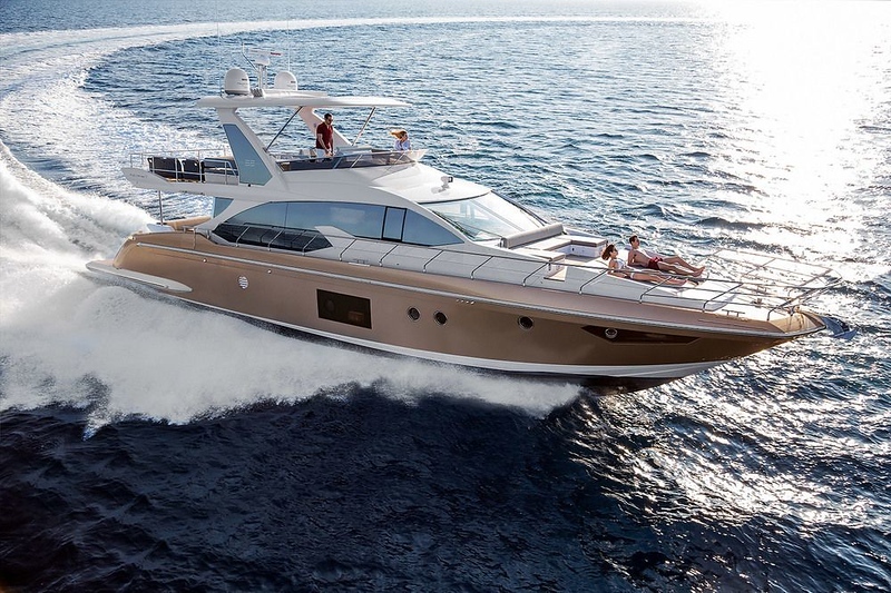 68ft Azimut “Mozz” Luxury Yacht Charter | Miami Beach Marina 🌊 1 %MAlquiler de yates en Miami%