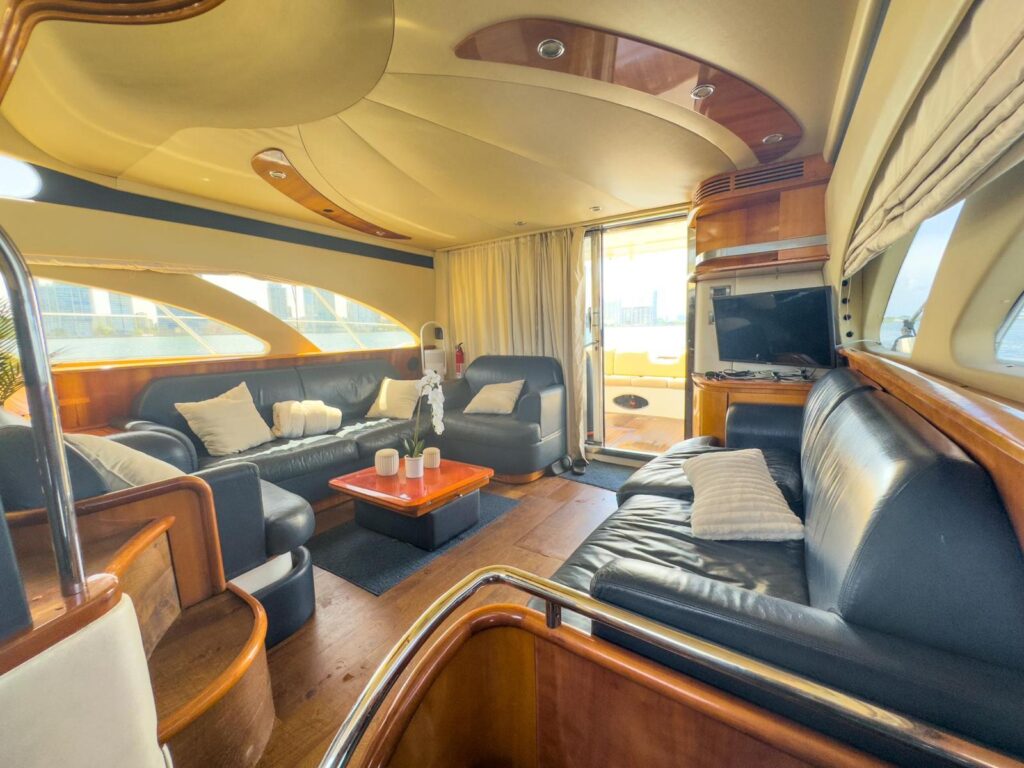 %MAlquiler de yates en Miami%