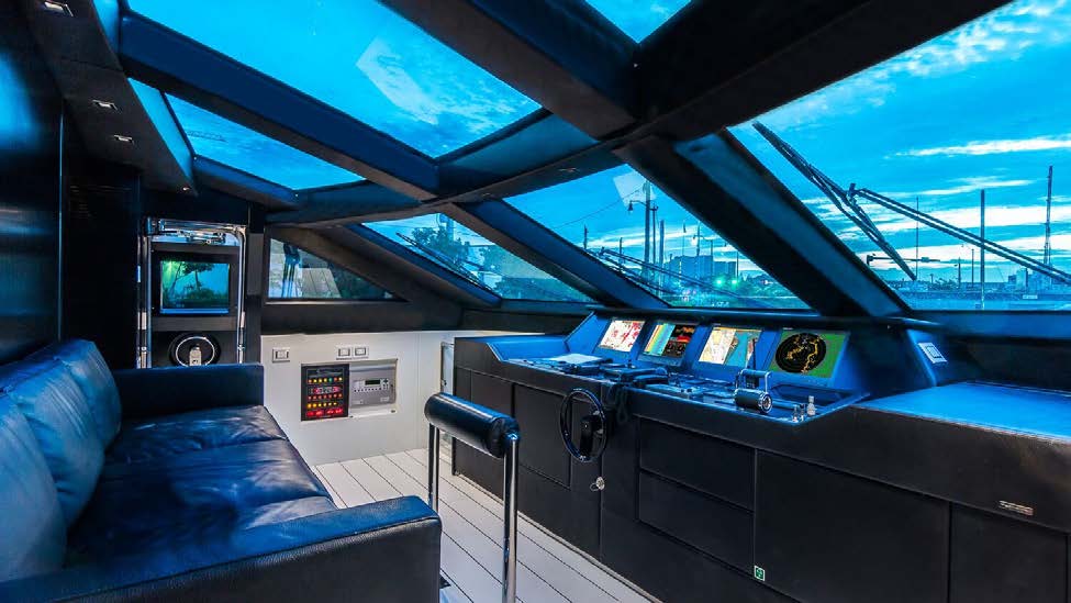 103ft Pure Energy – Luxury Yacht Charter | MiamiBeach 33 %Miami Yacht Rentals%