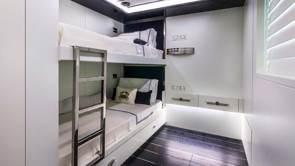 103ft Pure Energy – Luxury Yacht Charter | MiamiBeach 26 %Miami Yacht Rentals%