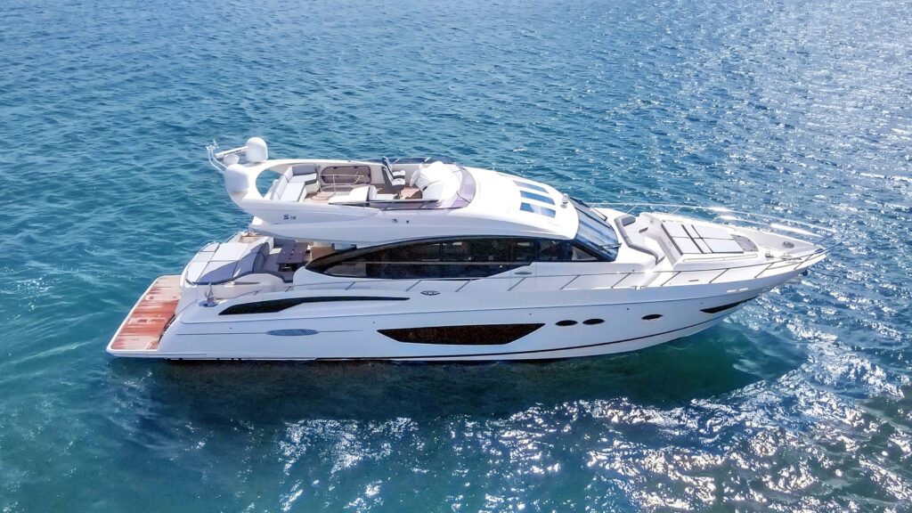 %MAlquiler de yates en Miami%