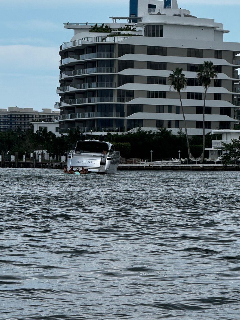 %MAlquiler de yates en Miami%
