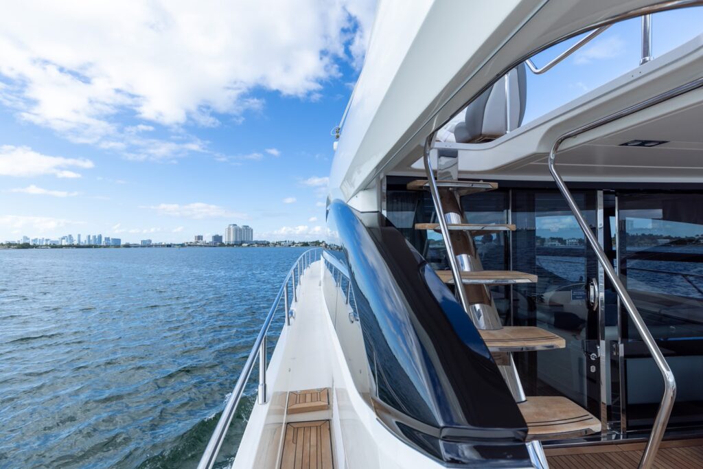 %MAlquiler de yates en Miami%