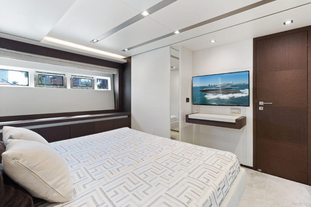 75ft Prestige "The Good Life" – Luxury Yacht Charter Experience | Aventura North Miami 35 %Miami Yacht Rentals%