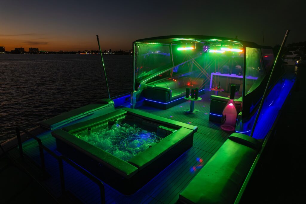 78ft Leopard "Luxury Miami" – Exclusive Yacht Charter | Coral Gables & South Miami 28 %Miami Yacht Rentals%