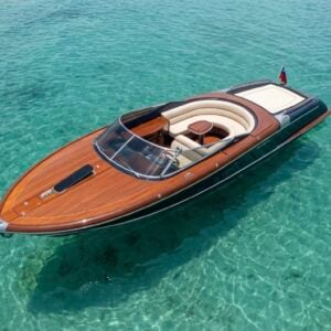 Aquariva 33ft Yacht Rental Panama 🚤 | Classic Day Cruiser