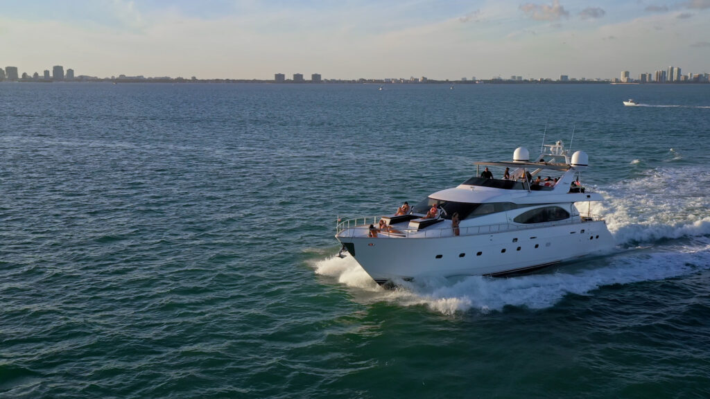 85ft Azimut Mega Yacht Charter from River Landing Marina 23 %Miami Yacht Rentals%
