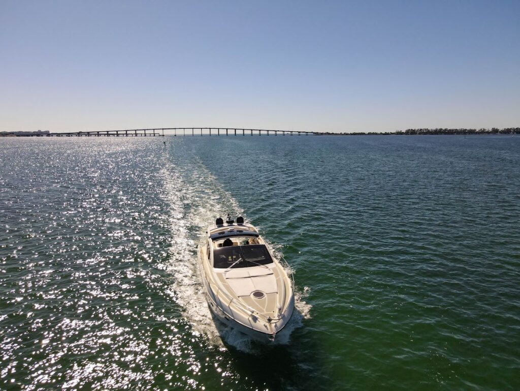 %MAlquiler de yates en Miami%