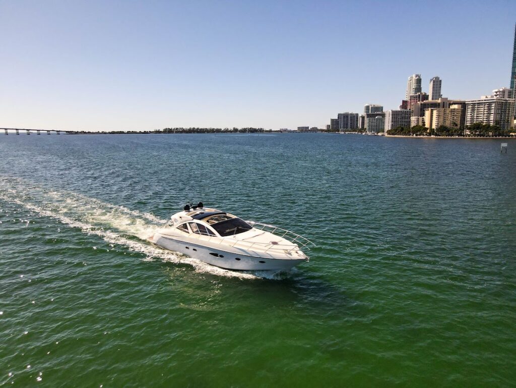 %MAlquiler de yates en Miami%