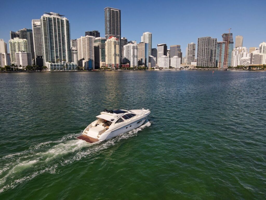 %MAlquiler de yates en Miami%