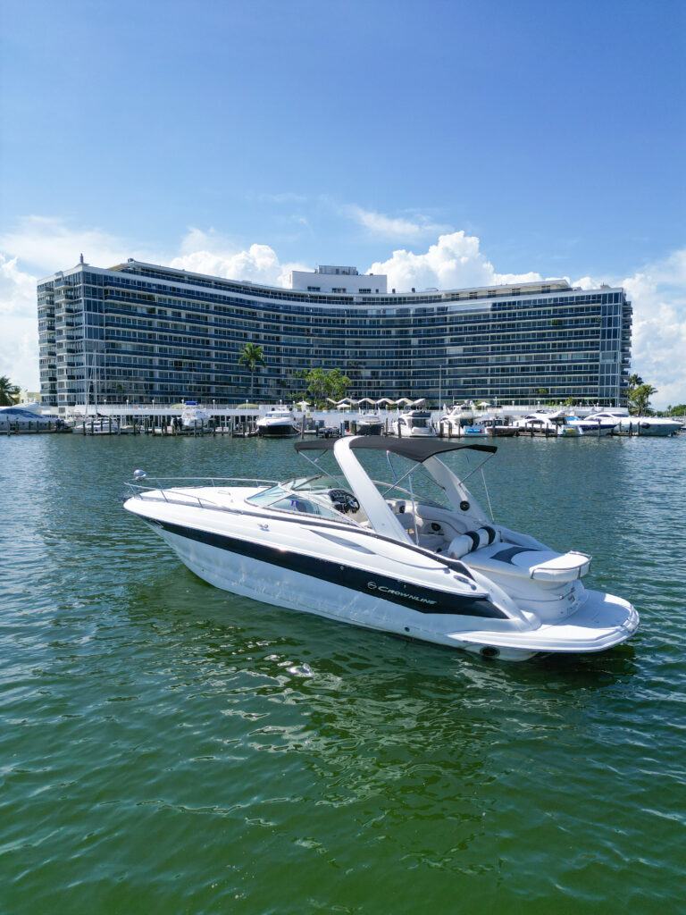 33ft Crownline “Estelita” Yacht Charter from Aquasol on Indian Creek, Miami Beach 5 %Miami Yacht Rentals%
