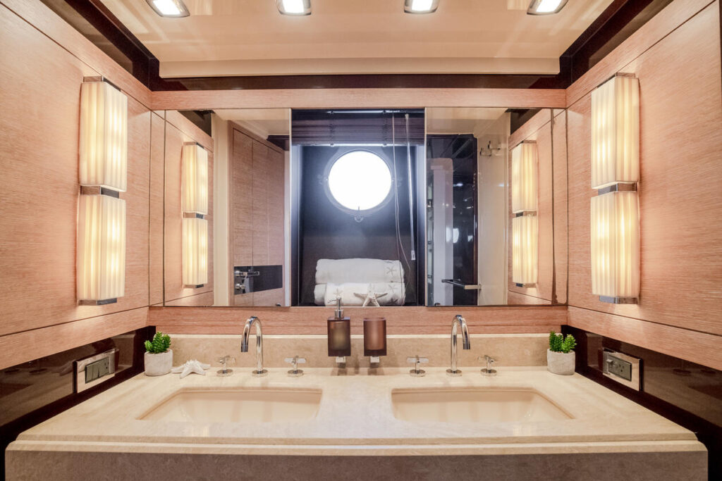 %MAlquiler de yates en Miami%